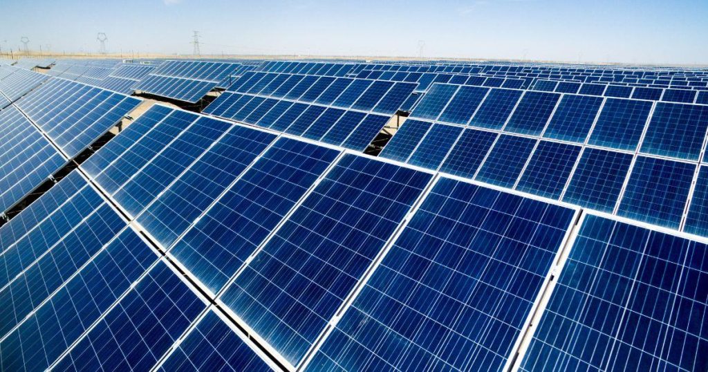 Home Zonnepanelen op dak installatie 2025 met informatie over prijzen rendement en aankoop tips